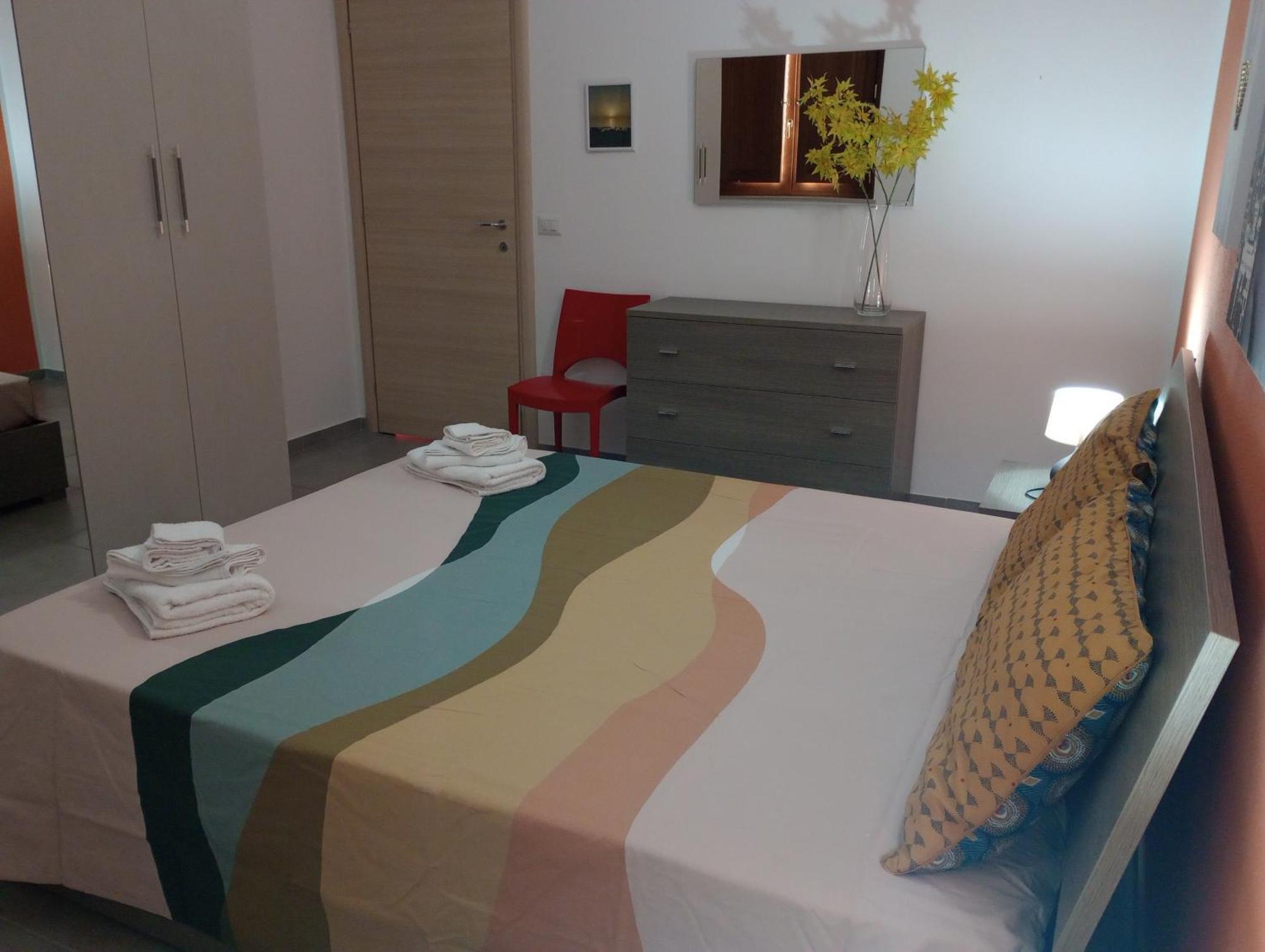 Casa Vacanze Di Alex Cabras Exterior foto